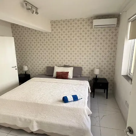 Stunning Sea View Penthouse With Large Terrace And Bbq Gzira