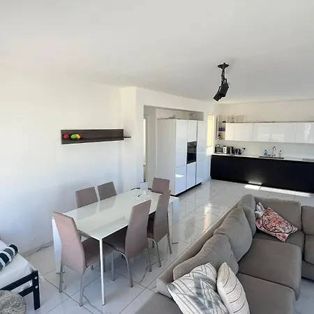 Appartement Stunning Sea View Penthouse With Large Terrace And Bbq *