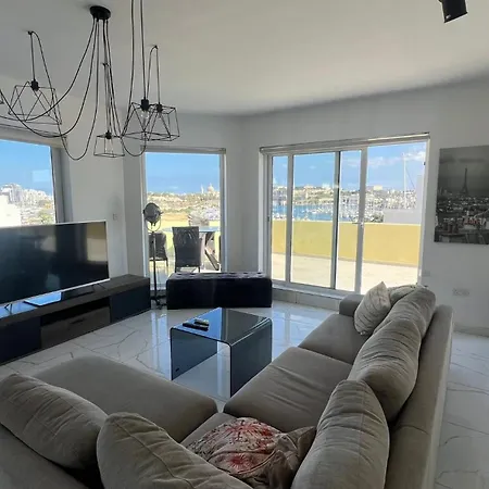 Stunning Sea View Penthouse With Large Terrace And Bbq *